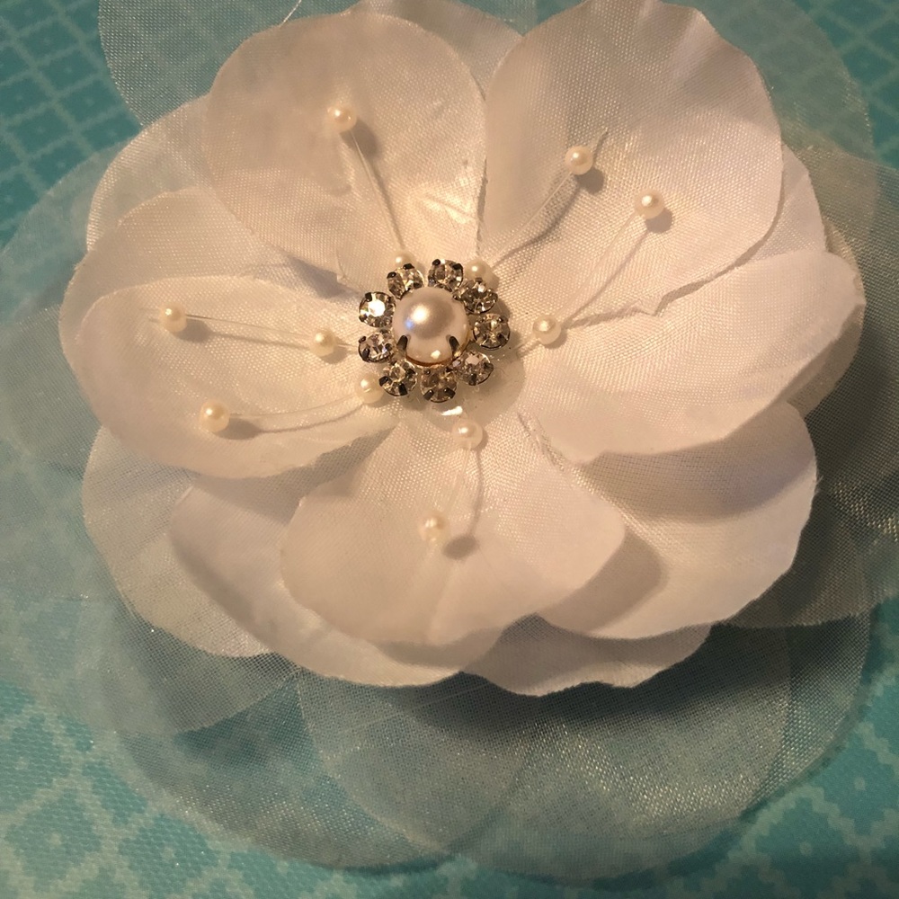 White Flower hair piece.